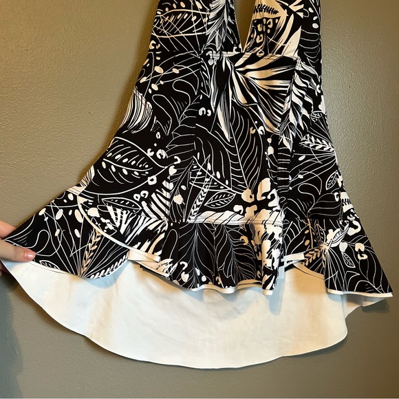 NWT Profile by Gottex Sz 14 Black White Padded Halter Tankini Swimsuit Top $98! - Picture 4 of 13